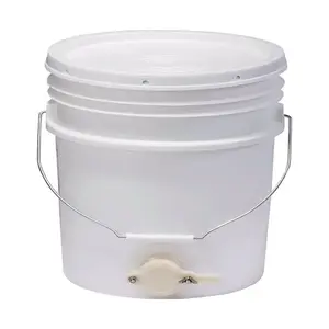 Little Giant BKT5 Plastic Bee Bucket 5-Gallon White