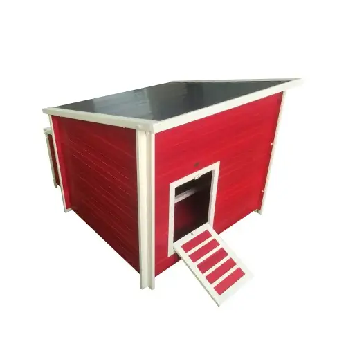 Jumbo Fontana Chicken Barn, made with ECOFLEX, Red Jumbo Fontana Chicken Barn, made with ECOFLEX, Red