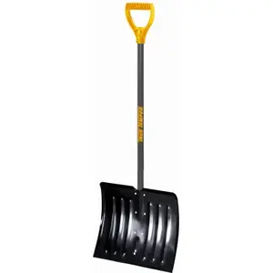 Ames 1640700 Arctic Blast 18 In. Steel Snow Shovel With D-Grip Handle
