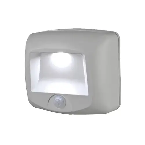 LED Stair & Deck Light, Motion-Sensing, 35 Lumens, White