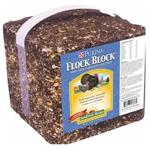 LAND O'LAKES PURINA FEED LLC 3003351-603 Flock Block Poultry Supplement, Whole GraIn. 25-Lbs.