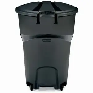 Rubbermaid 1878129 Roughneck Wheeled Trash Can, w/ Lid, 32 Gallons Black