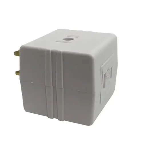 Cube Adapter Polarized 3 outlets White Cube Adapter Polarized 3 outlets White