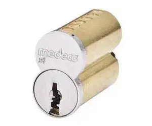 MED33700006-N-26-DGVS_004102_L