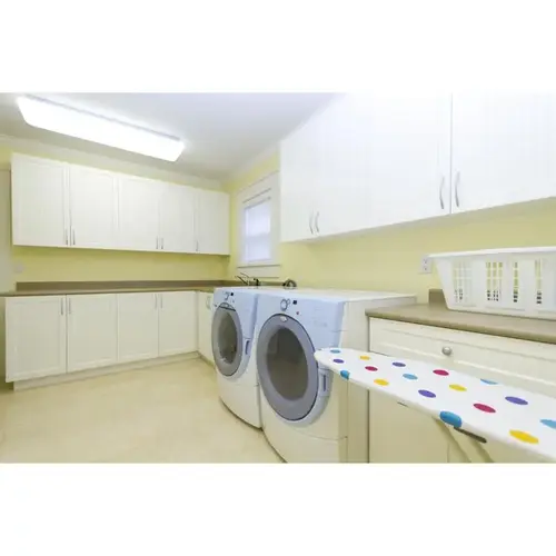 LED Fluorescent Tube, Linear, T8 Lamp, 32 W Equivalent, G13 Lamp Base, Frosted White LED Fluorescent Tube, Linear, T8 Lamp, 32 W Equivalent, G13 Lamp Base, Frosted White