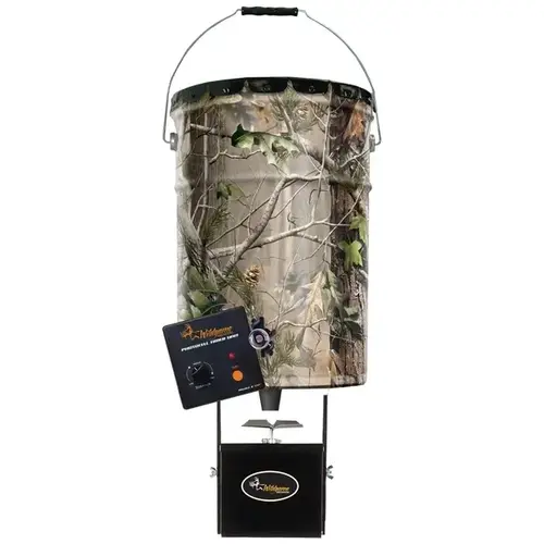 "Metal Monsta-P" 6.5 Gallon Hanging Steel Pail Feeder "Metal Monsta-P" 6.5 Gallon Hanging Steel Pail Feeder