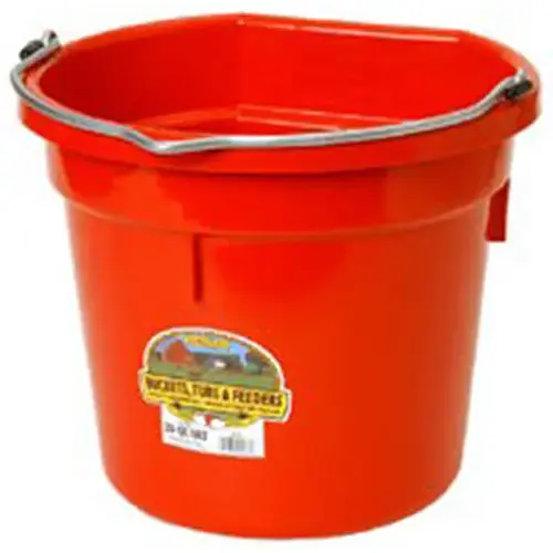 MILLER FLAT BACK 20 QUART PLASTIC BUCKET - RED MILLER FLAT BACK 20 QUART PLASTIC BUCKET - RED