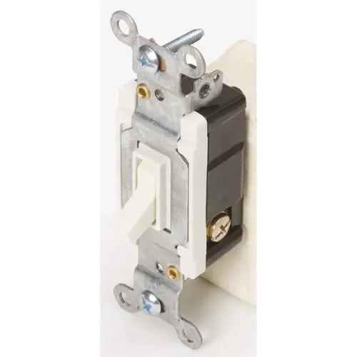 Maintenance Warehouse 15 Amp 120V Single Pole 3-Way Toggle Wall Switch -White Maintenance Warehouse 15 Amp 120V Single Pole 3-Way Toggle Wall Switch -White