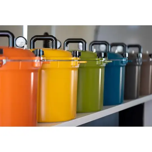 Pressure Canner Aluminum 30 qt Silver Silver