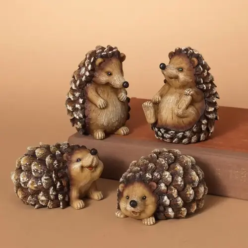 Figurine Brown Hedgehog with Glitter 4" Brown - pack of 8 Figurine Brown Hedgehog with Glitter 4" Brown - pack of 8
