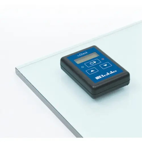 TinCheck device for detecting the tin bath side of float glass TinCheck device for detecting the tin bath side of float glass