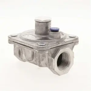 Maxitrol RV48CL-3/4 3/4"npt 1/2psi Inlet 5"wc Nat Gas Or 10" Lp Gas Outlet Gas Regulator