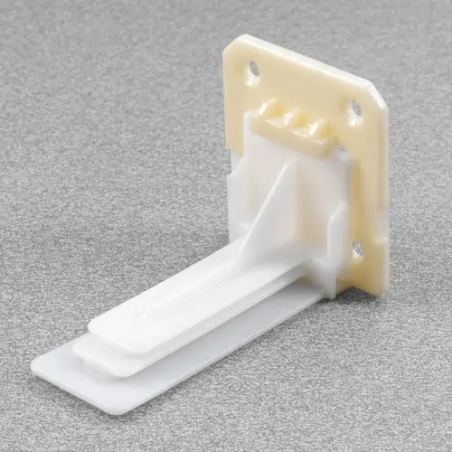 Screw-on Plastic Socket for Progressa