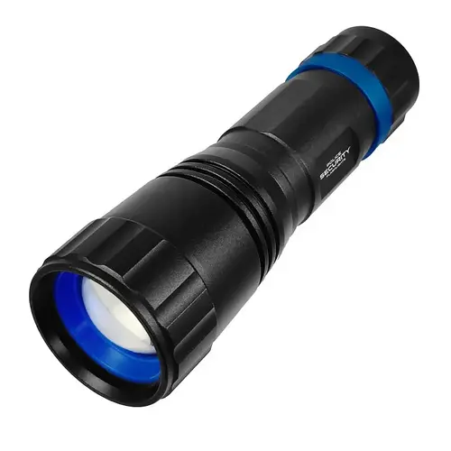 Scope 750 Lm. LED 4AAA Flashlight Black Scope 750 Lm. LED 4AAA Flashlight Black
