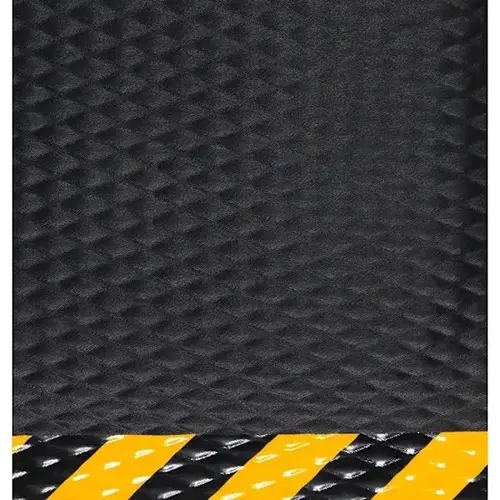 Hog Heaven Mat 5/8" Black With Yellow Border 4.8 ft X 8 ft