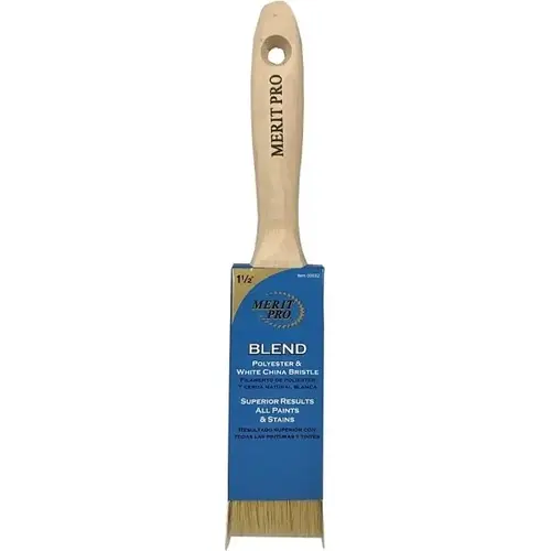 00032 1-1/2" Blend White China Bristle Polyester Beavertail Brush
