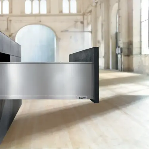 1703474_700.webp