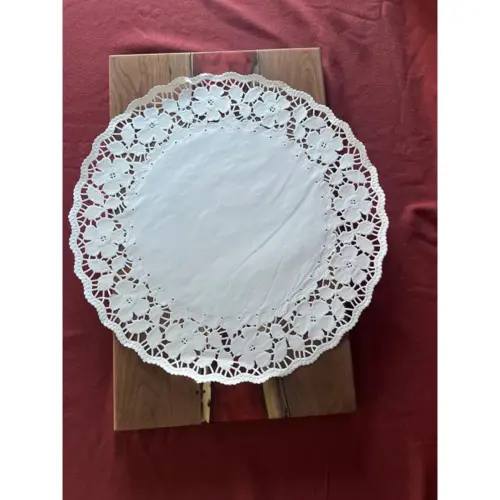 Doily 16 IN Paper White Lace Round - pack of 250 Doily 16 IN Paper White Lace Round - pack of 250