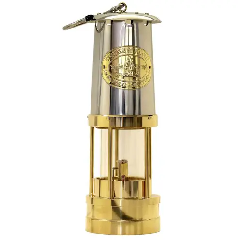Brass Yacht Lamp with Stainless Steel Bonnet Brass Yacht Lamp with Stainless Steel Bonnet