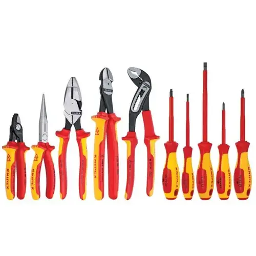 MAXXPRO 6 Pc Set: 4 Slotted, 2 Phillips, Comfort Grip MAXXPRO 6 Pc Set: 4 Slotted, 2 Phillips, Comfort Grip