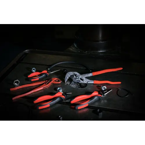 R28502200 Flat round nose pliers straight 200 mm 2C-handle R28502200 Flat round nose pliers straight 200 mm 2C-handle