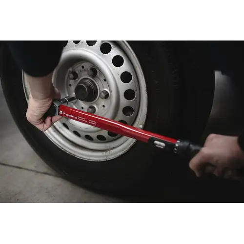R28100012 Water pump pliers 12" 7-way adjustable R28100012 Water pump pliers 12" 7-way adjustable
