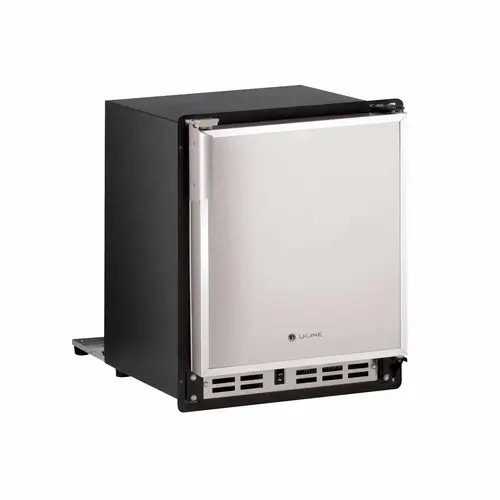 15" Stainless Marine Crescent Ice Maker, Low Profile, 115V 15" Stainless Marine Crescent Ice Maker, Low Profile, 115V