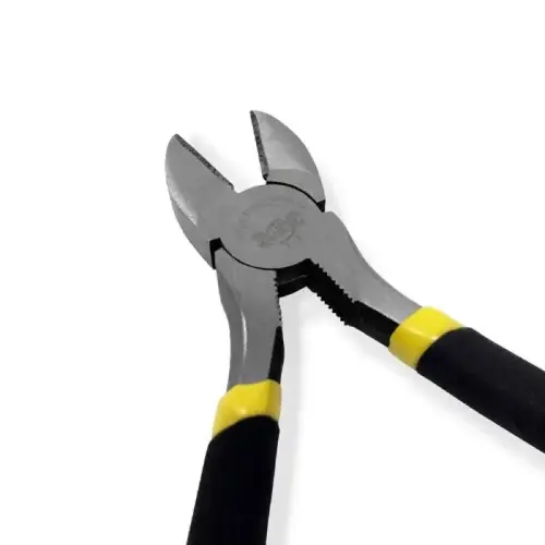 7-1/2 INCH DIAGONAL CUTTING PLIERS 7-1/2 INCH DIAGONAL CUTTING PLIERS