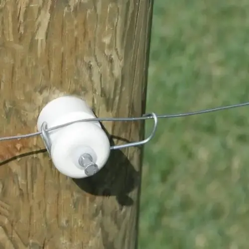 FENCE POST INSULATOR WOOD (25 CTN) FENCE POST INSULATOR WOOD (25 CTN)