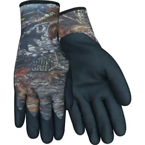Mossy Oak Chilly Grip Water-Resistant Work Glove, Nitrile Palm Mossy Oak Chilly Grip Water-Resistant Work Glove, Nitrile Palm