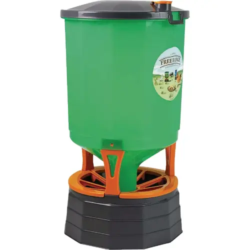 Stomberg's 65 Lb. Capacity Silo Chicken Feeder Green Stomberg's 65 Lb. Capacity Silo Chicken Feeder Green