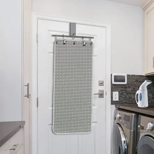 Over-the-Door Steaming Station Over-the-Door Steaming Station