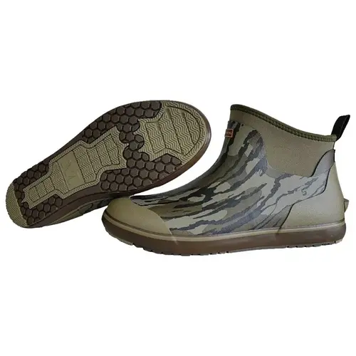 Muddy DV8 Series D Deck Boots, 10, D W, Mossy Oak Bottomland, Neoprene Upper Muddy DV8 Series D Deck Boots, 10, D W, Mossy Oak Bottomland, Neoprene Upper