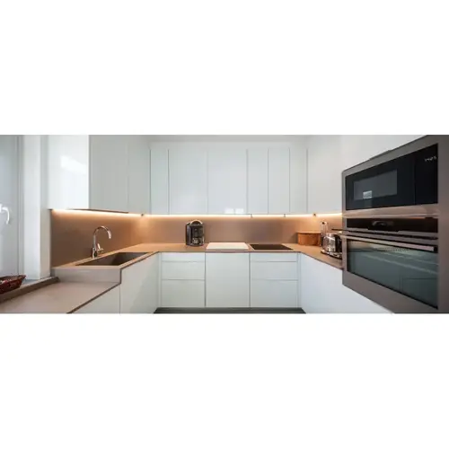 18-in LED Under Cabinet Light; 2 CCT Selectable 18-in LED Under Cabinet Light; 2 CCT Selectable