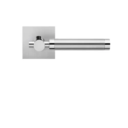 Lever set on rose New York Lever set on rose New York
