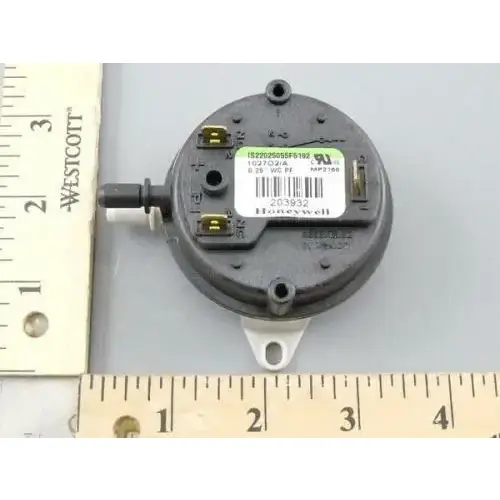 SPDT Pressure Switch .25" W.C. IS22025055F5192/B SPDT Pressure Switch .25" W.C. IS22025055F5192/B