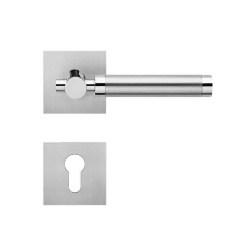Lever set on rose New York Lever set on rose New York