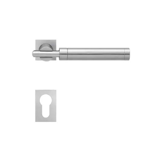 Lever set on rose Ontario Lever set on rose Ontario