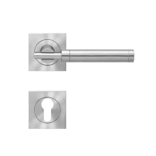 Lever set on rose Ontario Lever set on rose Ontario