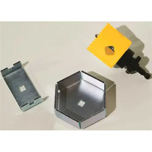 ULTRATECH ULTRA-MODULAR IBC SPILL PALLET ASSEMBLY KIT Yellow ULTRATECH ULTRA-MODULAR IBC SPILL PALLET ASSEMBLY KIT Yellow