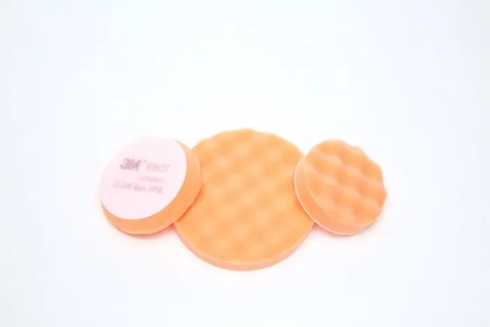 Finesse-It Single Sided Regular Buffing Pad 3-1/4 in Dia Hook and Loop Attachment Foam Pad Orange 02648